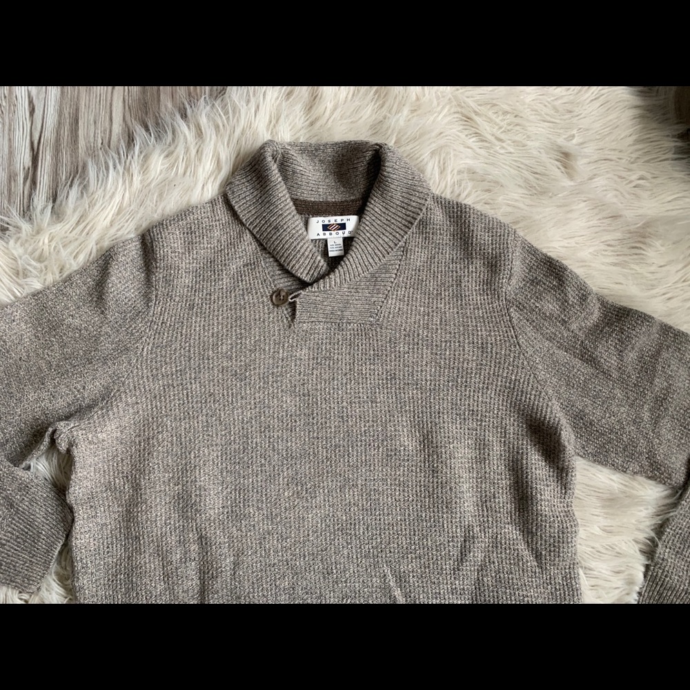 Men’s Wool Sweaters - Picture 7 of 8